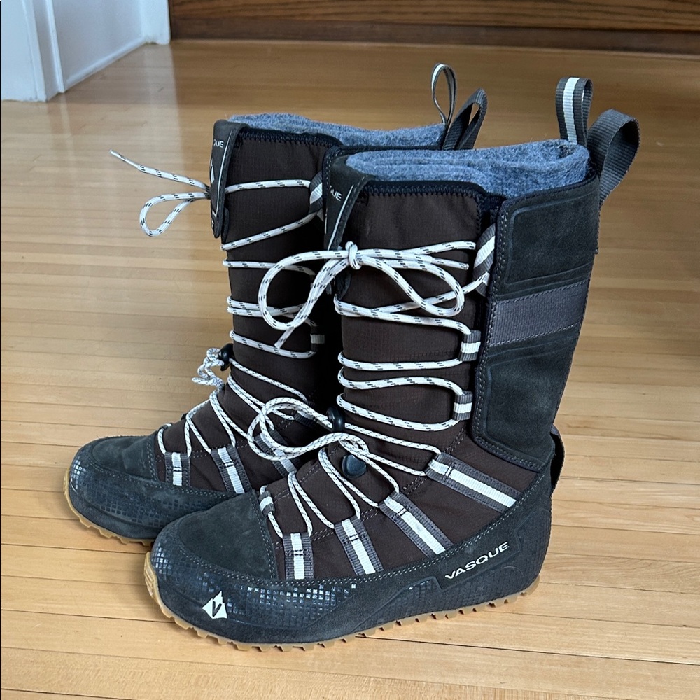 Vasque Lost 40 Snow Winter Boots Mukluks